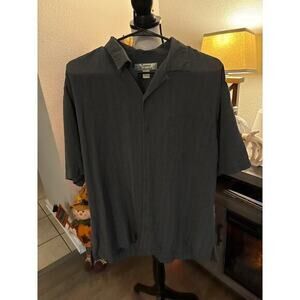 Tommy Bahama men’s size‎ M short sleeve silk shirt